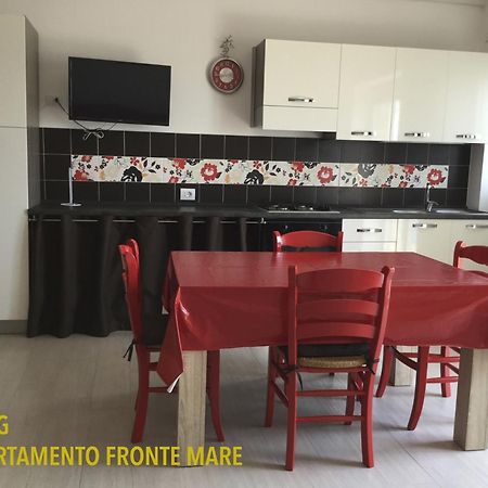 Villa Bilocali Approdo "Fronte Mare" E "Lato Strada" Porto Cesareo Exterior foto
